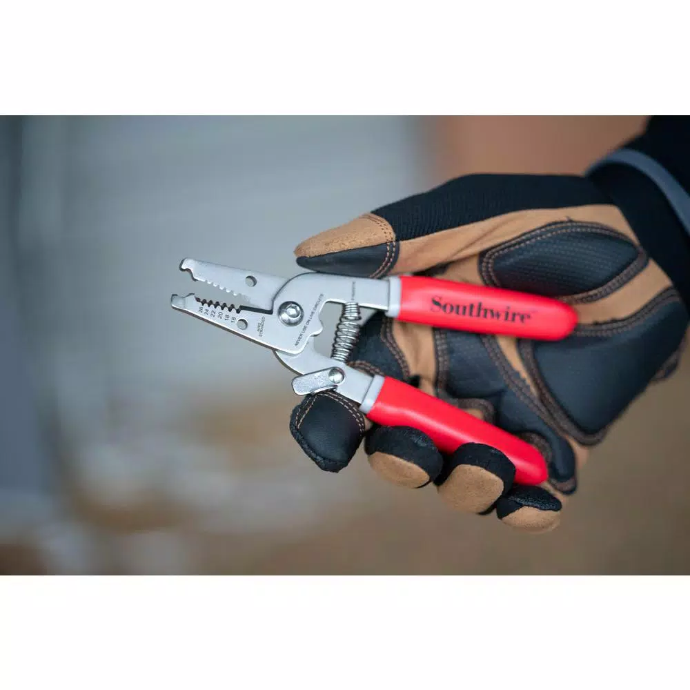 New π Southwire Compact Stranded Wire Stripper 16 AWG -26 AWG 𧨠- Image 3